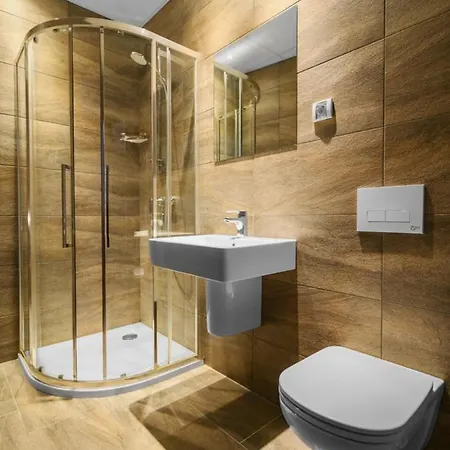 Apartment R 3